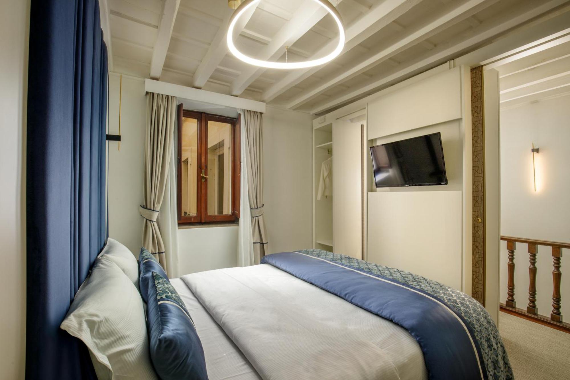 Navona Sky Palace Pensionat *